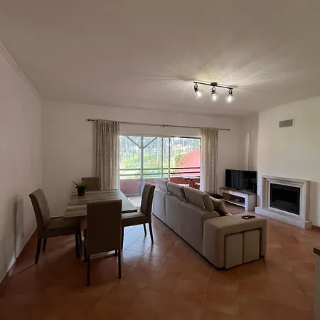 Apartament Aroeira And Golfe *